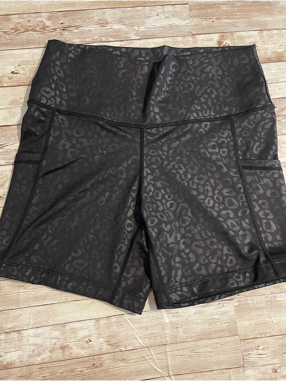 CVG - Black Leopard High-Waist Women’s Athletic Shorts - 5 inch Size Medium
